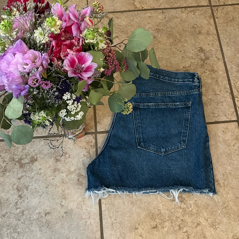 Universal Thread mid-rise 90’s baggy